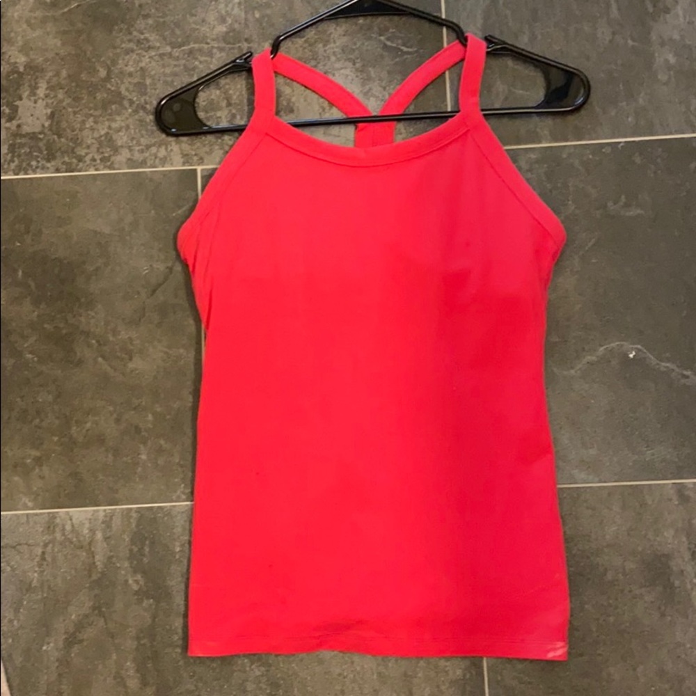 Lululemon tank
